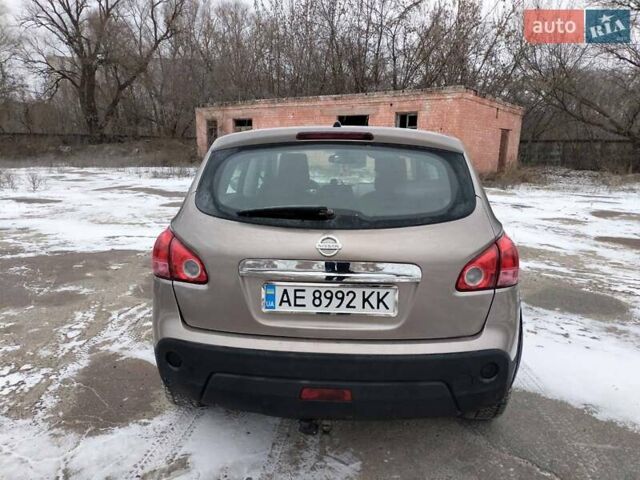 Бежевый Ниссан Кашкай, объемом двигателя 2 л и пробегом 250 тыс. км за 7900 $, фото 14 на Automoto.ua