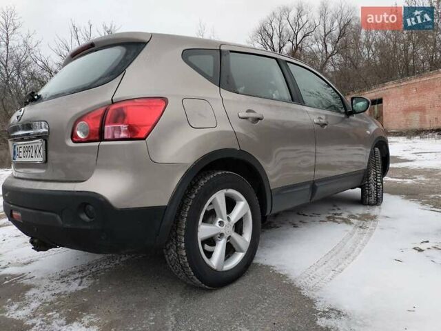 Бежевый Ниссан Кашкай, объемом двигателя 2 л и пробегом 250 тыс. км за 7900 $, фото 13 на Automoto.ua