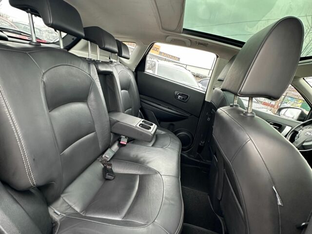 Бежевий Ніссан Кашкай, об'ємом двигуна 2 л та пробігом 251 тис. км за 7300 $, фото 4 на Automoto.ua