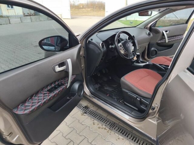 Бежевий Ніссан Кашкай, об'ємом двигуна 1.5 л та пробігом 290 тис. км за 7400 $, фото 9 на Automoto.ua