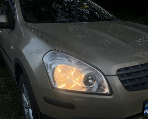 Бежевый Ниссан Кашкай, объемом двигателя 1.46 л и пробегом 222 тыс. км за 7700 $, фото 2 на Automoto.ua