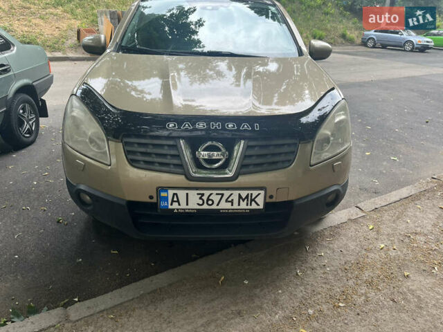 Бежевый Ниссан Кашкай, объемом двигателя 2 л и пробегом 220 тыс. км за 8300 $, фото 1 на Automoto.ua