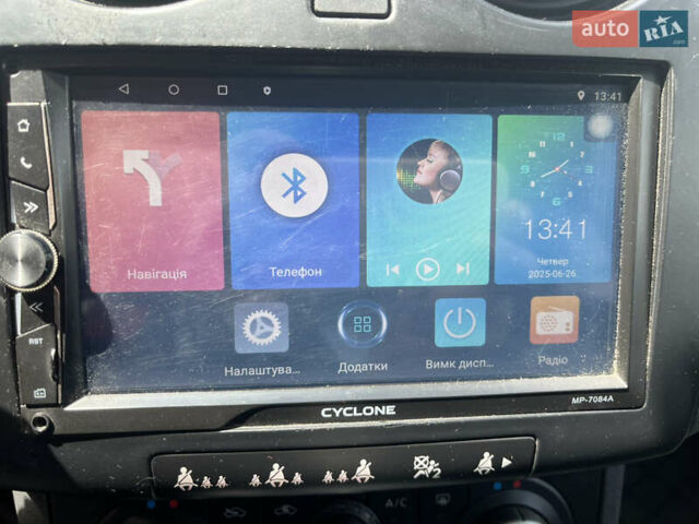 Бежевый Ниссан Кашкай, объемом двигателя 2 л и пробегом 220 тыс. км за 8300 $, фото 4 на Automoto.ua