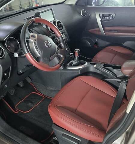 Бежевый Ниссан Кашкай, объемом двигателя 1.5 л и пробегом 241 тыс. км за 8250 $, фото 12 на Automoto.ua