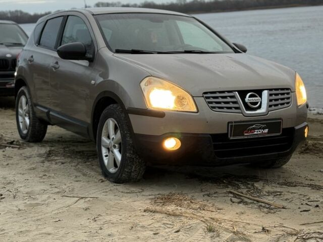 Бежевый Ниссан Кашкай, объемом двигателя 0 л и пробегом 270 тыс. км за 5300 $, фото 2 на Automoto.ua