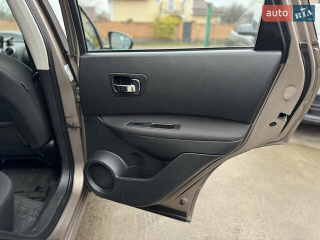 Бежевий Ніссан Кашкай, об'ємом двигуна 1.5 л та пробігом 230 тис. км за 7250 $, фото 31 на Automoto.ua