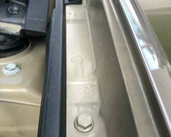 Бежевый Ниссан Кашкай, объемом двигателя 2 л и пробегом 223 тыс. км за 11200 $, фото 23 на Automoto.ua