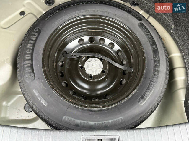 Бежевый Ниссан Кашкай, объемом двигателя 1.5 л и пробегом 190 тыс. км за 10499 $, фото 62 на Automoto.ua