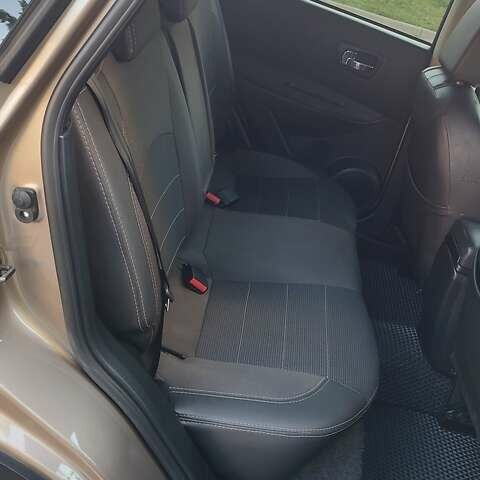 Бежевый Ниссан Кашкай, объемом двигателя 2 л и пробегом 163 тыс. км за 10800 $, фото 30 на Automoto.ua