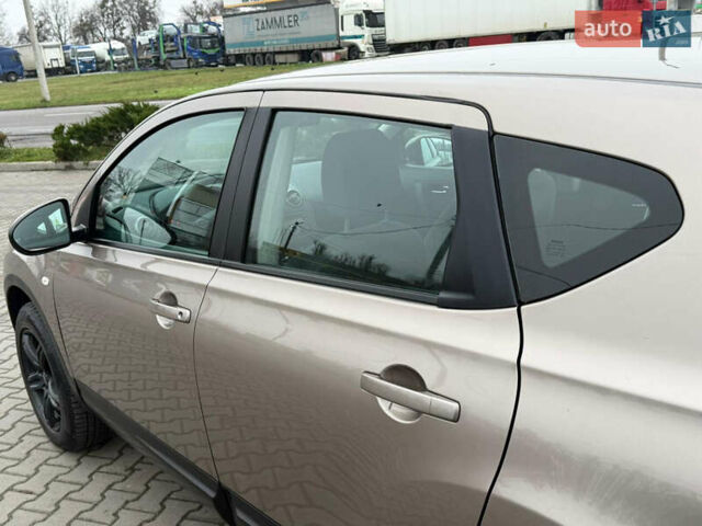 Бежевый Ниссан Кашкай, объемом двигателя 1.5 л и пробегом 190 тыс. км за 10499 $, фото 148 на Automoto.ua
