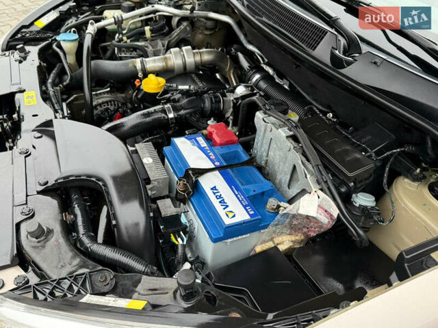 Бежевый Ниссан Кашкай, объемом двигателя 1.5 л и пробегом 190 тыс. км за 10499 $, фото 64 на Automoto.ua