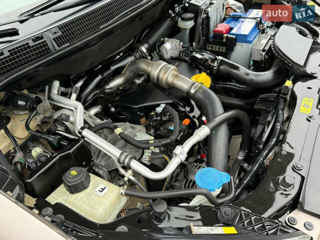 Бежевый Ниссан Кашкай, объемом двигателя 1.5 л и пробегом 190 тыс. км за 10499 $, фото 91 на Automoto.ua