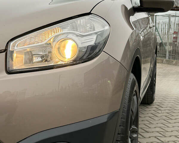 Бежевый Ниссан Кашкай, объемом двигателя 1.5 л и пробегом 190 тыс. км за 10499 $, фото 133 на Automoto.ua