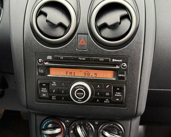 Бежевый Ниссан Кашкай, объемом двигателя 1.5 л и пробегом 190 тыс. км за 10499 $, фото 124 на Automoto.ua