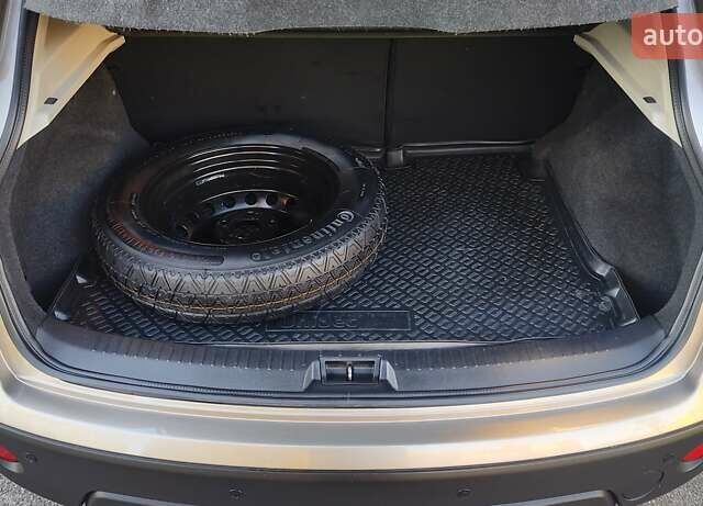 Бежевый Ниссан Кашкай, объемом двигателя 2 л и пробегом 163 тыс. км за 10800 $, фото 19 на Automoto.ua