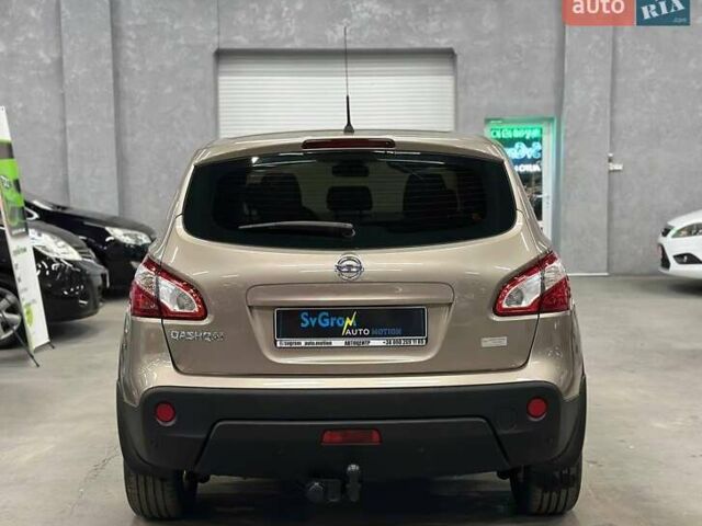 Бежевий Ніссан Кашкай, об'ємом двигуна 2 л та пробігом 180 тис. км за 12499 $, фото 4 на Automoto.ua
