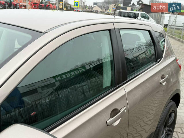 Бежевый Ниссан Кашкай, объемом двигателя 1.5 л и пробегом 190 тыс. км за 10499 $, фото 129 на Automoto.ua