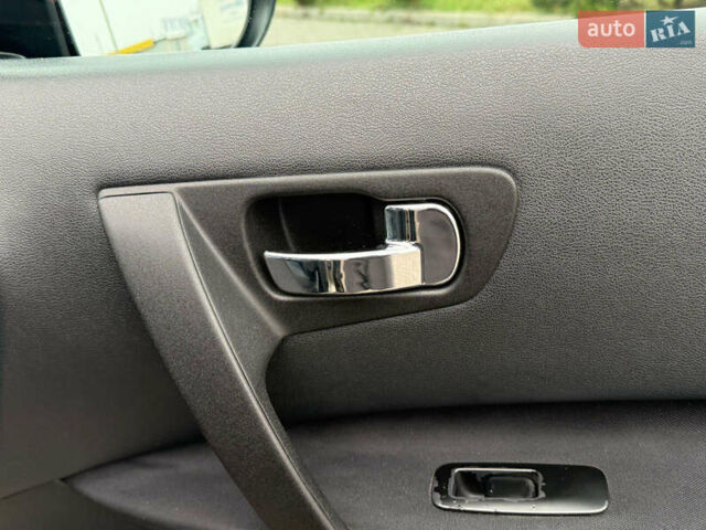 Бежевый Ниссан Кашкай, объемом двигателя 1.5 л и пробегом 190 тыс. км за 10499 $, фото 115 на Automoto.ua