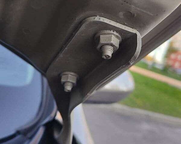 Бежевий Ніссан Кашкай, об'ємом двигуна 2 л та пробігом 161 тис. км за 10800 $, фото 14 на Automoto.ua