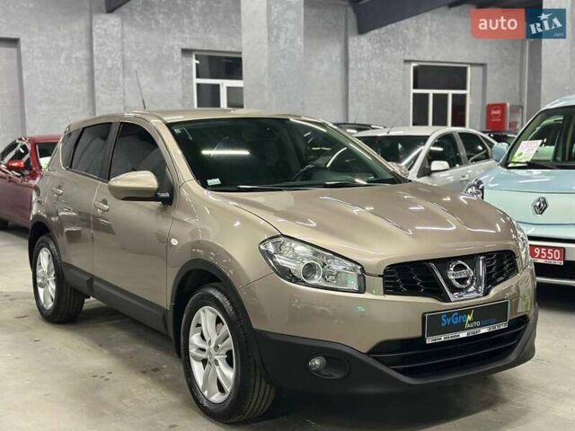 Бежевий Ніссан Кашкай, об'ємом двигуна 2 л та пробігом 180 тис. км за 12499 $, фото 8 на Automoto.ua