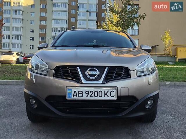 Бежевий Ніссан Кашкай, об'ємом двигуна 2 л та пробігом 161 тис. км за 10800 $, фото 3 на Automoto.ua