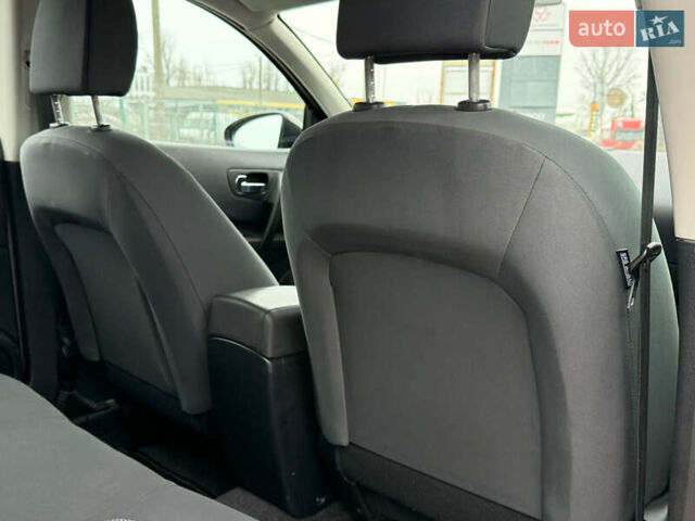 Бежевый Ниссан Кашкай, объемом двигателя 1.5 л и пробегом 190 тыс. км за 10499 $, фото 98 на Automoto.ua