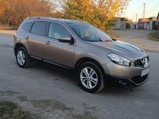 Ніссан Кашкай 2011 у Каменце-Подольском на Automoto.ua Бежевий Ніссан Кашкай, об'ємом двигуна 2 л та пробігом 250 тис. км за 286 $, фото 10 на Automoto.ua