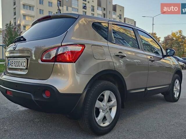 Бежевий Ніссан Кашкай, об'ємом двигуна 2 л та пробігом 161 тис. км за 10800 $, фото 6 на Automoto.ua