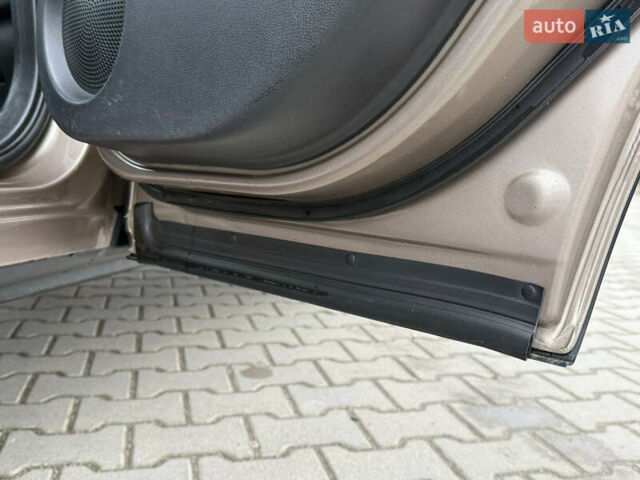 Бежевый Ниссан Кашкай, объемом двигателя 1.5 л и пробегом 190 тыс. км за 10499 $, фото 80 на Automoto.ua