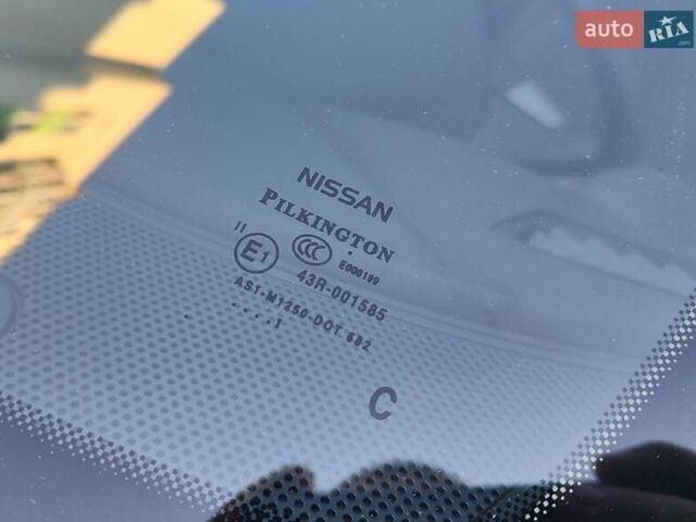 Бежевий Ніссан Кашкай, об'ємом двигуна 2 л та пробігом 161 тис. км за 10800 $, фото 18 на Automoto.ua