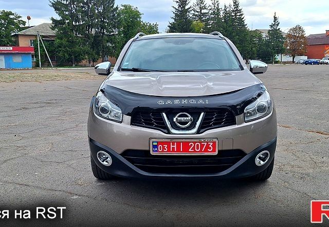 Бежевий Ніссан Кашкай, об'ємом двигуна 1.5 л та пробігом 189 тис. км за 11700 $, фото 1 на Automoto.ua