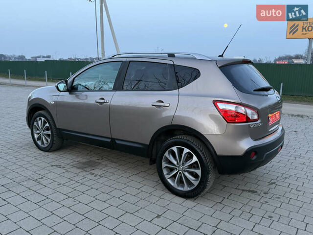 Бежевый Ниссан Кашкай, объемом двигателя 2 л и пробегом 236 тыс. км за 12900 $, фото 23 на Automoto.ua