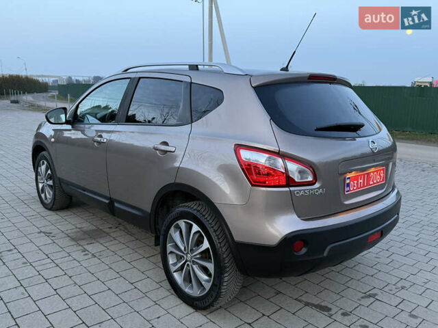 Бежевый Ниссан Кашкай, объемом двигателя 2 л и пробегом 236 тыс. км за 12900 $, фото 22 на Automoto.ua