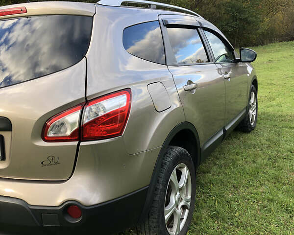 Ніссан Кашкай 2012 у Ужгороді на Automoto.ua Бежевий Ніссан Кашкай, об'ємом двигуна 2 л та пробігом 226 тис. км за 11950 $, фото 3 на Automoto.ua