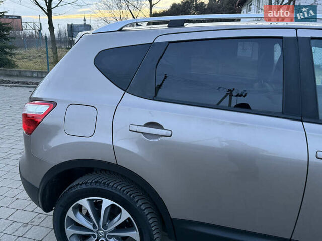 Бежевый Ниссан Кашкай, объемом двигателя 2 л и пробегом 236 тыс. км за 12900 $, фото 39 на Automoto.ua