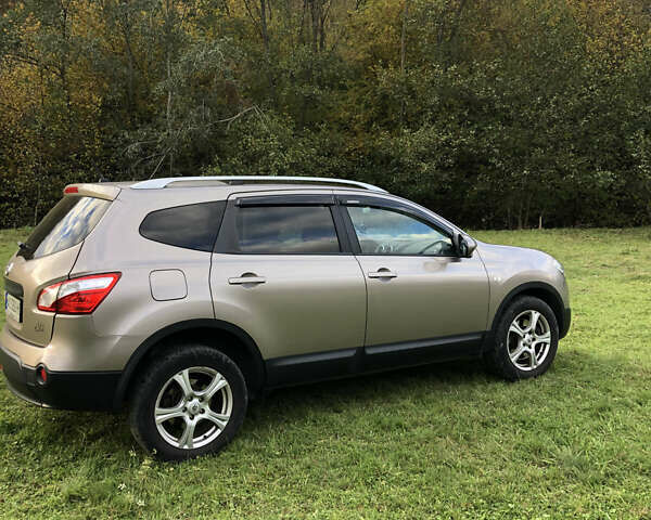 Ніссан Кашкай 2012 у Ужгороді на Automoto.ua Бежевий Ніссан Кашкай, об'ємом двигуна 2 л та пробігом 226 тис. км за 11950 $, фото 4 на Automoto.ua
