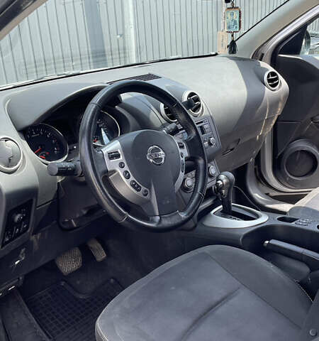 Бежевий Ніссан Кашкай, об'ємом двигуна 1.6 л та пробігом 120 тис. км за 10500 $, фото 6 на Automoto.ua