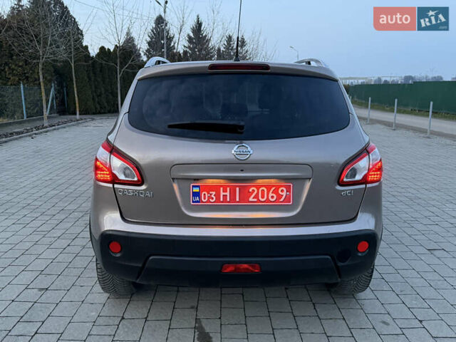 Бежевый Ниссан Кашкай, объемом двигателя 2 л и пробегом 236 тыс. км за 12900 $, фото 33 на Automoto.ua