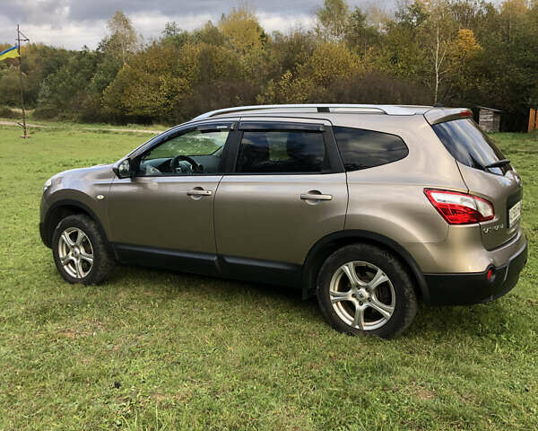 Ніссан Кашкай 2012 у Ужгороді на Automoto.ua Бежевий Ніссан Кашкай, об'ємом двигуна 2 л та пробігом 226 тис. км за 11950 $, фото 1 на Automoto.ua