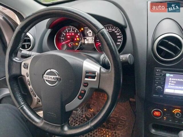 Бежевый Ниссан Кашкай, объемом двигателя 2 л и пробегом 167 тыс. км за 11600 $, фото 37 на Automoto.ua