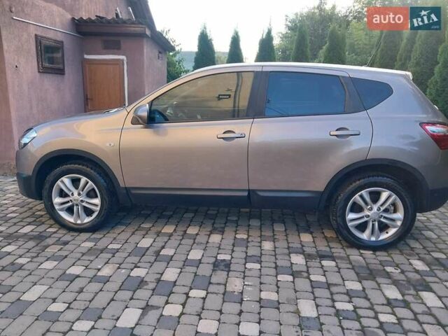 Бежевый Ниссан Кашкай, объемом двигателя 2 л и пробегом 167 тыс. км за 11600 $, фото 9 на Automoto.ua