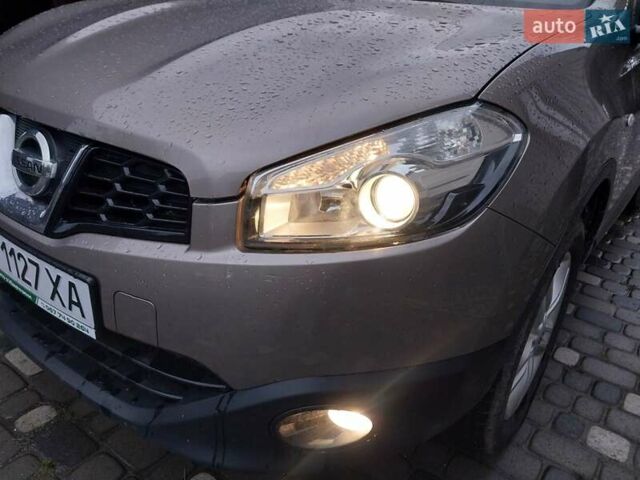 Бежевый Ниссан Кашкай, объемом двигателя 2 л и пробегом 167 тыс. км за 11600 $, фото 32 на Automoto.ua