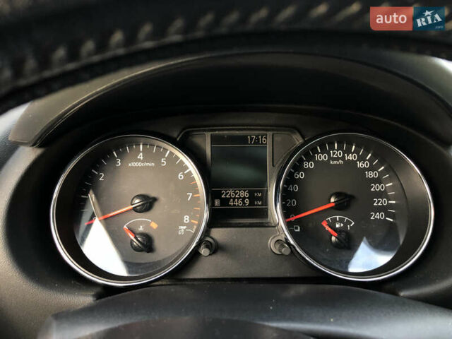 Ніссан Кашкай 2012 у Ужгороді на Automoto.ua Бежевий Ніссан Кашкай, об'ємом двигуна 2 л та пробігом 226 тис. км за 11950 $, фото 9 на Automoto.ua