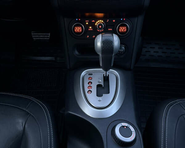 Бежевый Ниссан Кашкай, объемом двигателя 2 л и пробегом 236 тыс. км за 12900 $, фото 51 на Automoto.ua