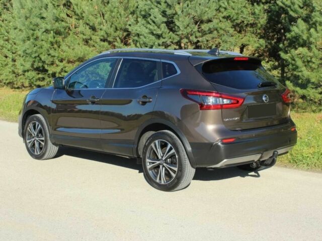 Бежевий Ніссан Кашкай, об'ємом двигуна 1.6 л та пробігом 56 тис. км за 10000 $, фото 4 на Automoto.ua