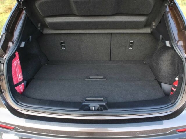 Бежевий Ніссан Кашкай, об'ємом двигуна 1.6 л та пробігом 56 тис. км за 10000 $, фото 11 на Automoto.ua