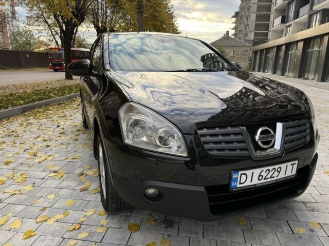 Черный Ниссан Кашкай, объемом двигателя 2 л и пробегом 320 тыс. км за 7000 $, фото 4 на Automoto.ua