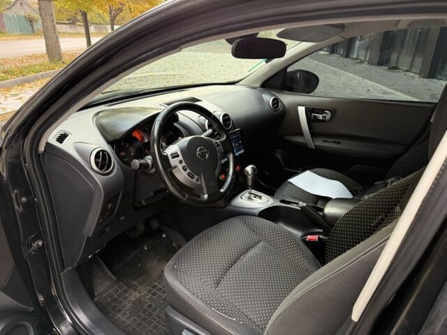 Черный Ниссан Кашкай, объемом двигателя 2 л и пробегом 320 тыс. км за 7000 $, фото 12 на Automoto.ua