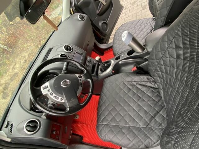 Черный Ниссан Кашкай, объемом двигателя 1.5 л и пробегом 257 тыс. км за 9900 $, фото 5 на Automoto.ua