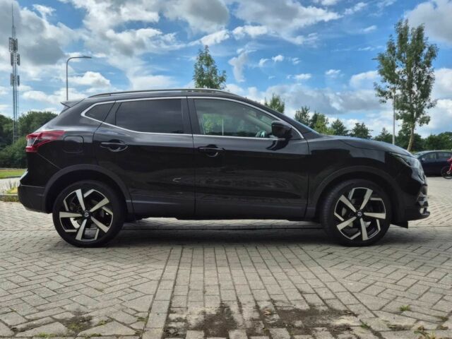 Черный Ниссан Кашкай, объемом двигателя 1.3 л и пробегом 44 тыс. км за 6900 $, фото 2 на Automoto.ua